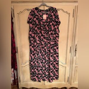 NWT BloomChic 28 Black Dress with Pink Floral Design